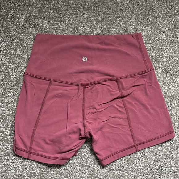 Lululemon align biker shorts - Picture 2 of 3